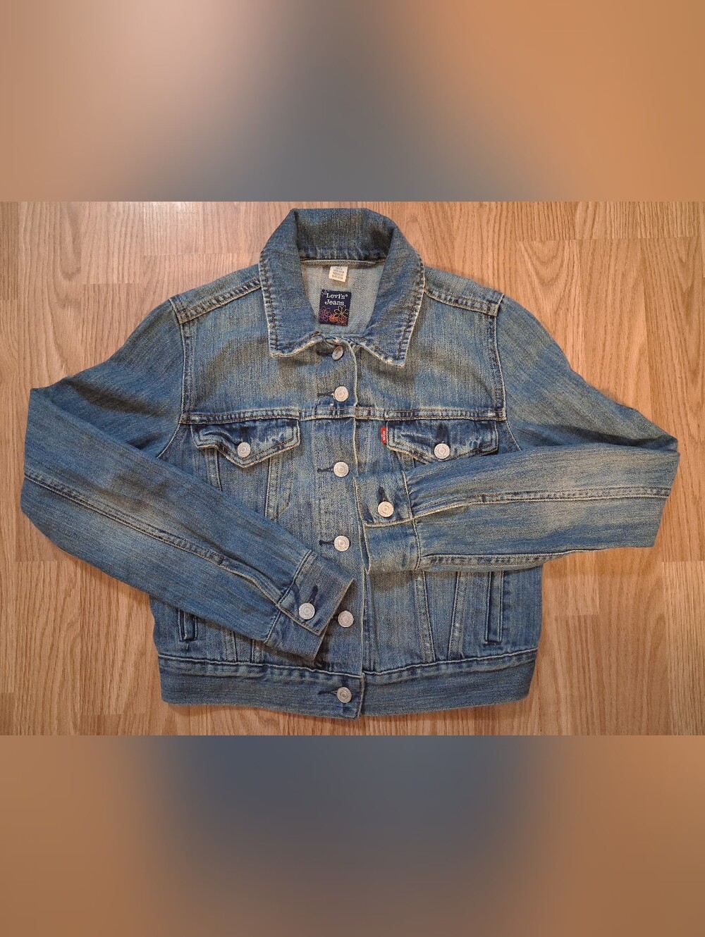 VINTAGE LEVI'S Y2K Denim Jacket. Flower Tag Womens.  Size S/P